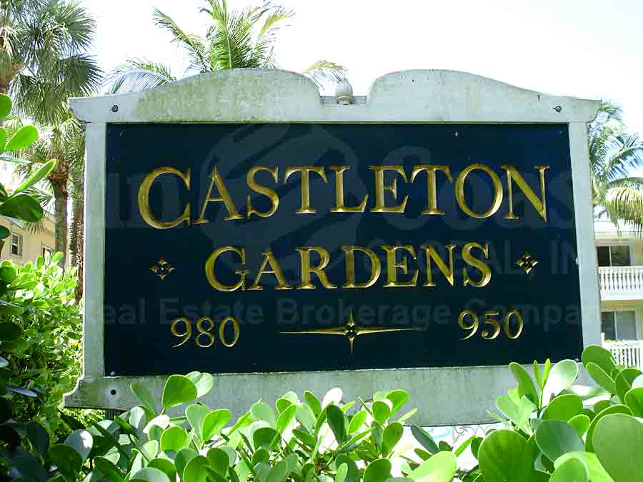 Castleton Gardens Signage
